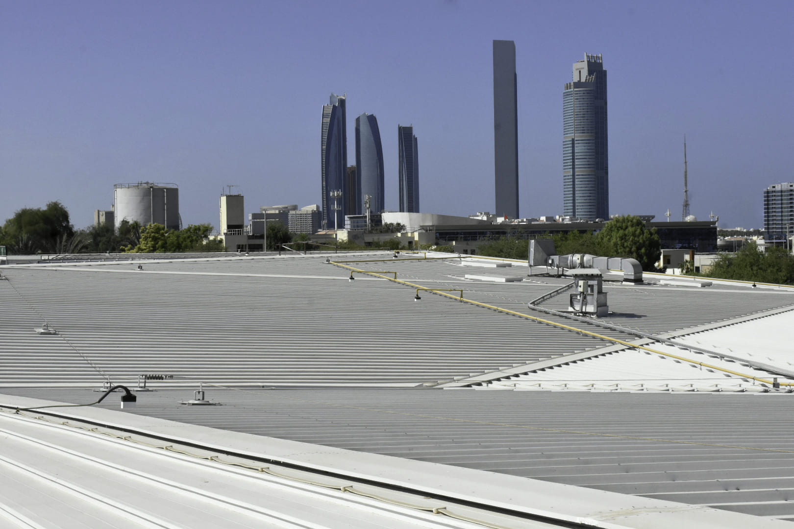 roofing company in dubai